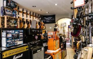 Slick Audio Dealers wanted